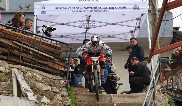 Adrenalin Dolu Yarış Nefes Kesti