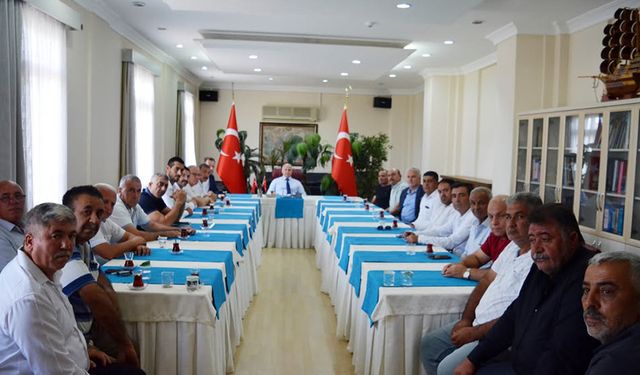 Ceyhanlı Köy Muhtarları Kaymakam Kurtyemez İle Görüştü