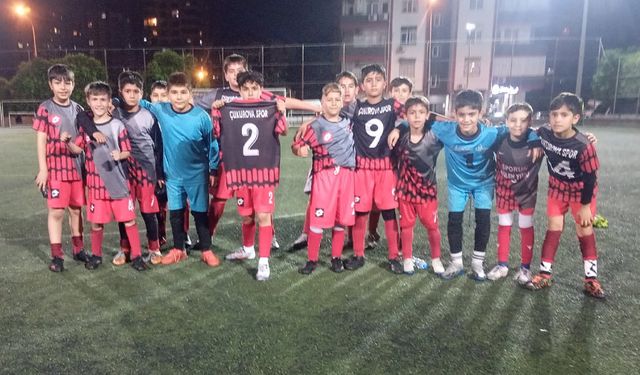 Çukurovaspor U13 Takımı Finalde