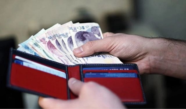 Kısa süre geçerli: Devlet bankasından ihtiyacı olan emekliye iyi haber