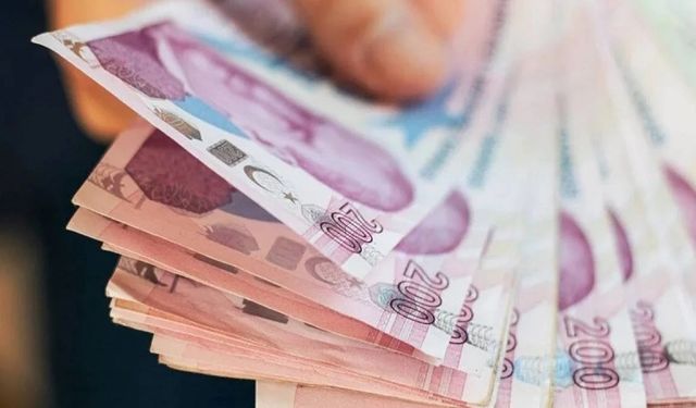 Milyonlarca emekli bu rakamı bekliyordu: En düşük maaş netleşti