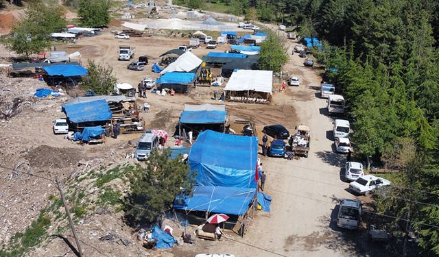 Adana Pozantı'da Kurban Pazarı Sıkı Takipte