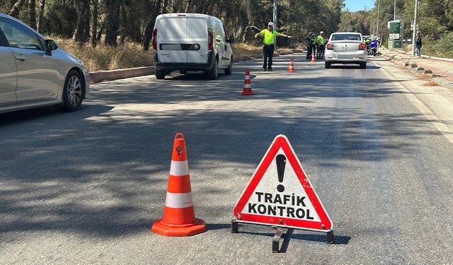Kimi Makas Attı Kimi Drift Attı…Adana’da Binlerce Sürücüye Trafik Cezası