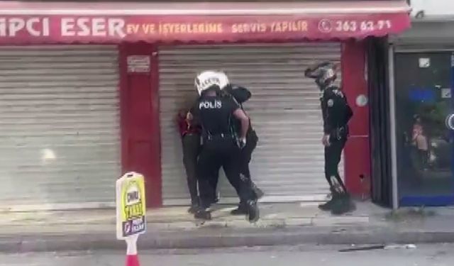 Adana’yı Sarsan Bıçaklı Kabus! Polis Hayati Risk Alarak Müdahale Etti