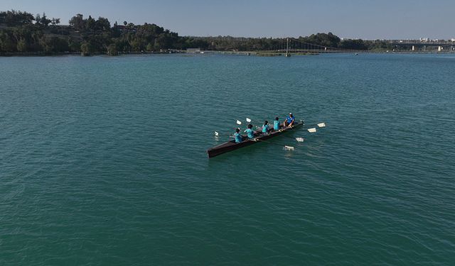 Adana’da Sıradışı Yaz Okulu: Çocuklar Hem Eğleniyor Hem Spor Yapıyor