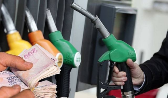 Hem benzin hem motorin: Aracı olanları zora sokacak zam açıklandı