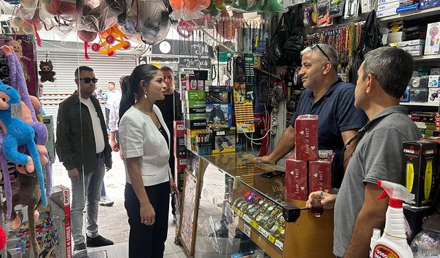 Ceyhan’da Yangın Bölgesine İlk Destek Ziyareti Başkan Vekilinden