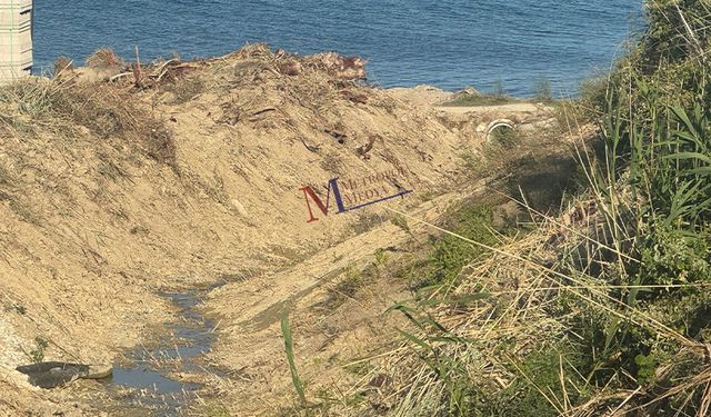 Karataş’ta Temizlik Sonrası Şaşırtan Manzara: Bu Dere Denize Bağlanıyor
