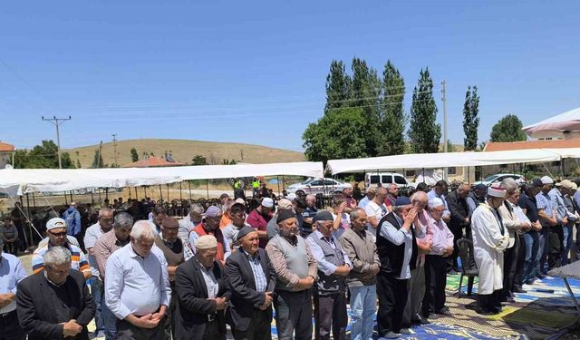 Kuraklık Kapıya Dayandı, Umut Dualarda: “Yağmur Ne Zaman Gelecek?”