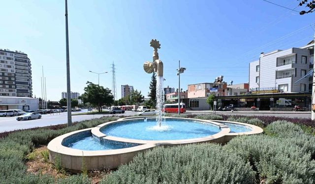 Sıcak Yaz Öncesi Gizli Hazırlıklar: Şehirde Çiçek ve Ağaçların Büyüleyici Dönüşümü!