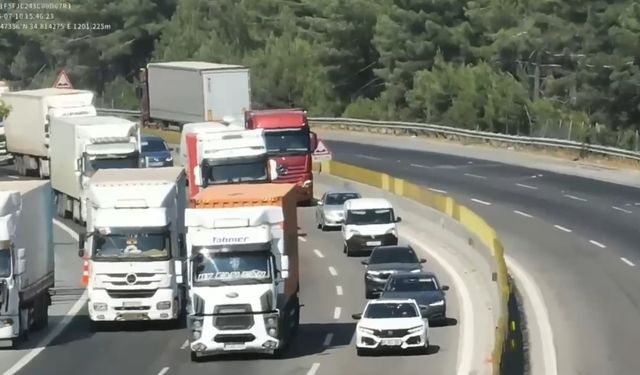 Sürücüler Dikkat! Adana Otoyolunda Rekor Ceza: Jandarma Artık Havadan İzliyor
