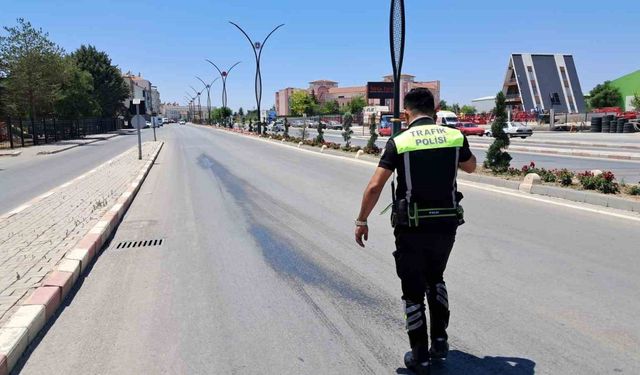 Tehlikeli Yağ Lekesi Kazaya Neden Oldu! İşte O Anlar!