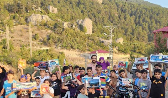 Adana’da İmamın Örnek Davranışı: Engelli Bireyleri Her Gün Evinden Alıp Camiye Götürdü!