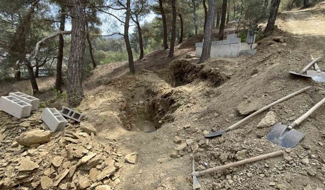 Düğün Yolunda Feci Kaza: Anne ve Kızı Yan Yana Toprağa Verildi