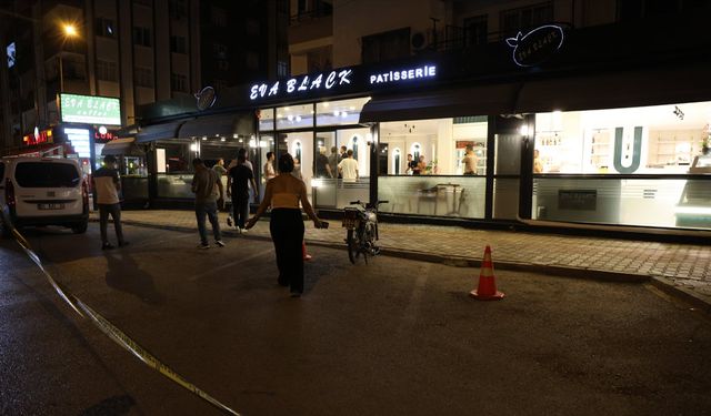 Kozan’da Kafeye Silahlı Saldırı: Müşteriler Panikle Kaçtı