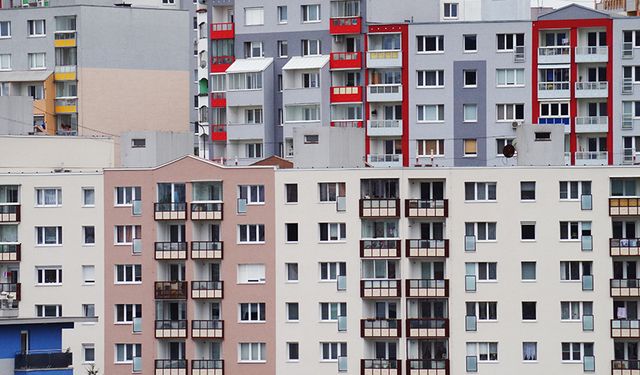 Adana'da şaşırtan fiyat: İcraya düşen ev bu rakamdan alıcı arıyor!