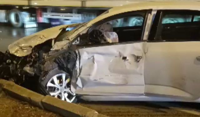 Şok Görüntüler: Kahramanmaraş’ta İki Otomobilin Çarpışma Anı Kamerada!