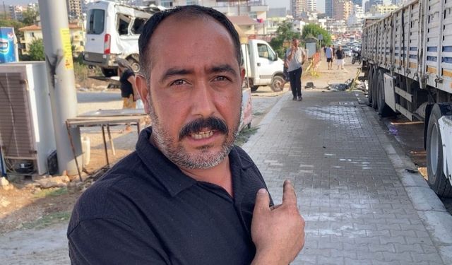 Tır Sürücüsü Daha Yeni Park Etmişti, Minibüs Felaketi Getirdi