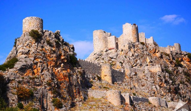 Adana’nın Ortaçağ’dan kalan kartalı: Yılankale