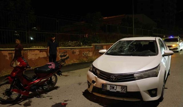 Adana’da Feci Kaza! Genç Sürücü Camın Üzerine Fırladı