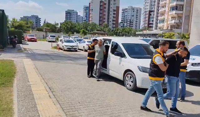 Adana’da Temizlik İşçisine Feci Saldırı! Baba ve Oğlu Gözaltında