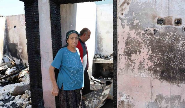 Adana’da Yangın: 37 Yıllık Birikim Bir Anda Yok Oldu