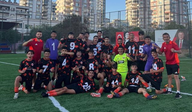 Adanaspor U-15 Fırtınası: Yeni Mersin İdmanyurdu’nu 5-1 Yendi!