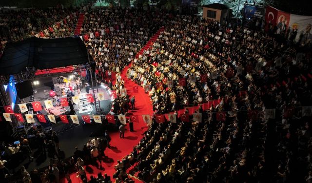 Adana’da Sinema Büyüsü: 32. Altın Koza Festivali Görkemli Açılışla Başladı