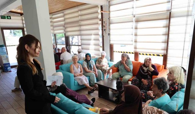 Alzheimer Hastaları Burada Hayata Daha Sıkı Tutunuyor