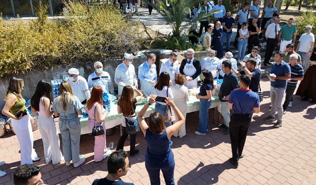 10 Bin Kişilik Tavuklu Pilav Kampüste! Ç.Ü’de Geleneksel Coşku