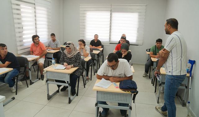 Seyhan’da Hayaller Gerçek Oluyor: EKPSS Kurslarıyla Engellilere Büyük Destek