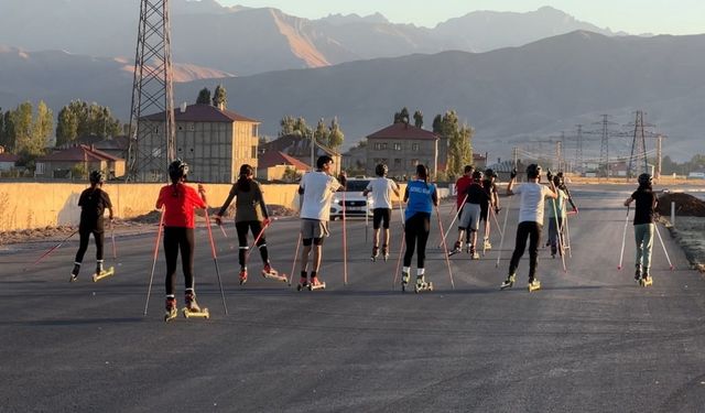 Tesis Yok, Destek Yok Ama Başarı Var: Bu Kayakçılar Türkiye’yi Şaşırtıyor