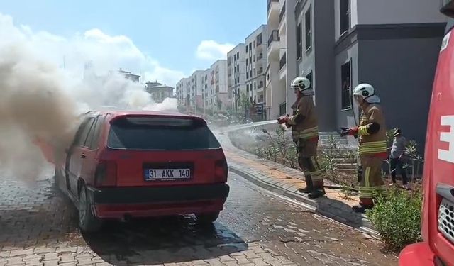 Tofaş Alevler İçinde Kaldı! Sürücü Son Anda Kurtuldu