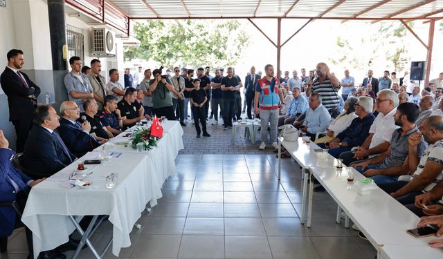 Vali Köşger, Gürselpaşa Mahallesi’nde Vatandaşlarla Buluştu