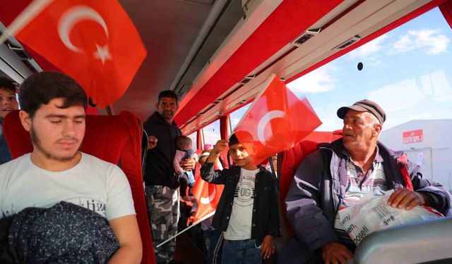 13 Yıl Sonra Veda: Suriyeliler Memleketlerine Dönüyor