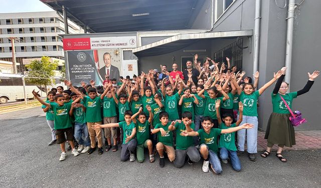 Sporun Gücü Adana’da Konuşuldu: Kayhan Özer Öğrencilerle Buluştu