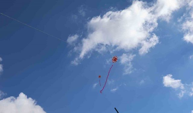 Öğrencilerden Filistin’e Barış ve Dayanışma Mesajı