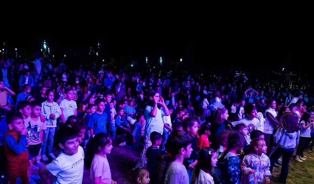 Opera, Tiyatro, Fotoğraf, Müzik... Bir Günlüğüne Sanat Üssüne Dönüştü!