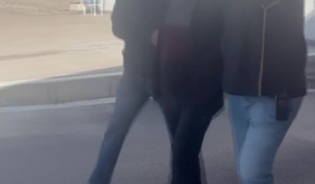 Adana’da FETÖ Operasyonu: Özel Harekât Sorumlusu Olduğu İddia Edilen Öğretmen Tutuklandı