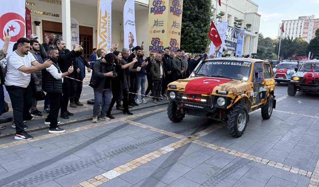 Adana’daki Off-Road Seremonisi Nefes Kesti! Binler Gösteriyi İzledi