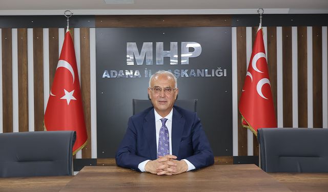 MHP'li Kanlı’dan Duygulandıran Öğretmenler Günü Mesajı: “Bir Milleti Yetiştiren Onlardır!”