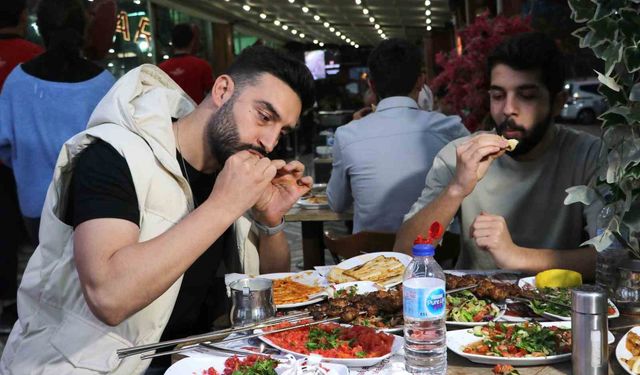“Adana Kebap Zirvede Olmalıydı!” Araştırma Sonuçları Ortalığı Karıştırdı