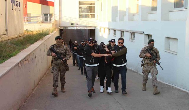 Yurtdışına Kaçacaklardı! Bayğaralar Operasyonunda 7 Şahıs Tutuklandı