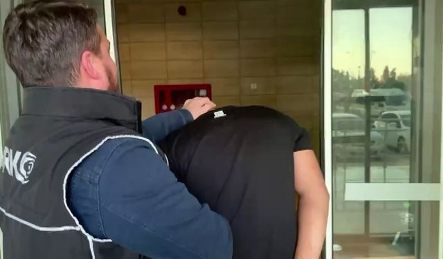 Polisin Nefes Kesen Takibi! 11 Yıl Cezası Olan Firari Saklandığı Evde Yakalandı