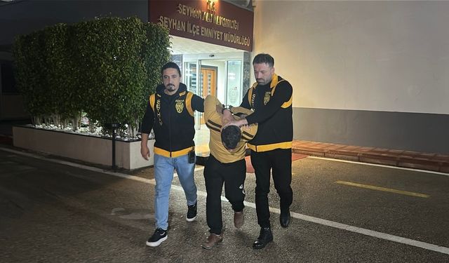 Adana’da Kan Donduran Görüntü! Küçük Çocuğa Şiddet Uygulayan Şahıs Babası Çıktı