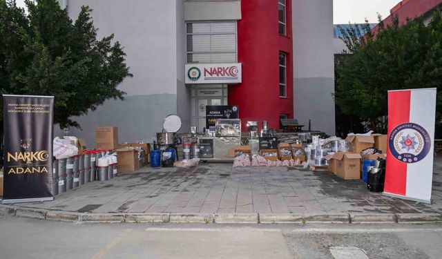 Geri Dönüşüm Merkezinden Uyuşturucu Üretim Üssü Çıktı! 8 Gözaltı, 6 Tutuklama