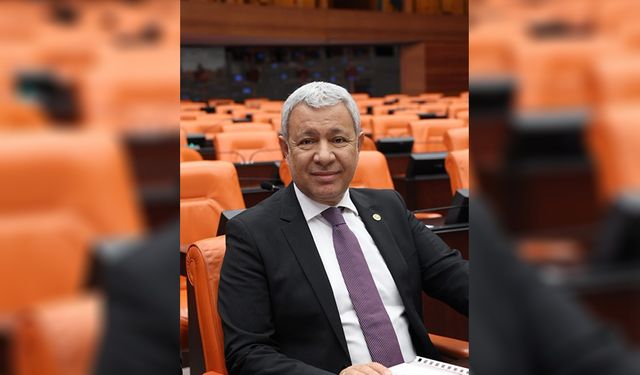 Sümer:Adana Düştüğü  Yerden Yeniden Kalkar