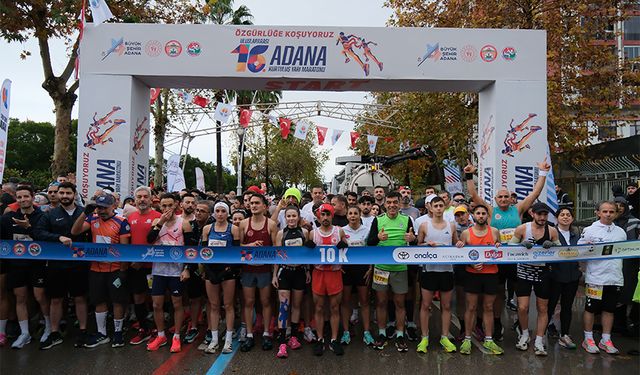 Adana’da Özgürlüğe Koşu: 16. Kurtuluş Yarı Maratonu Nefes Kesti