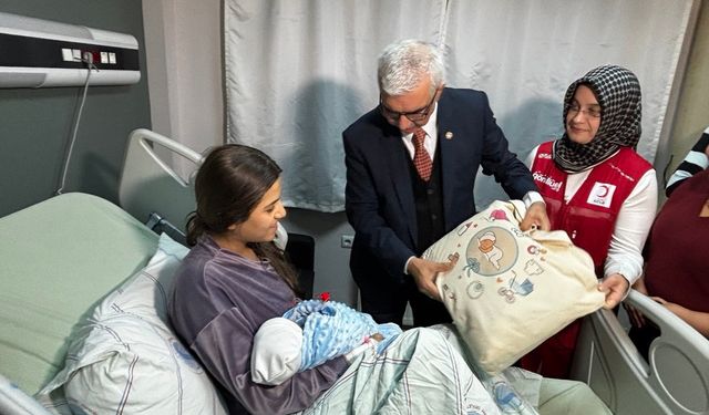 2026’nın İlk Bebeği Adana’da Dünyaya Geldi: İsmi Atlas