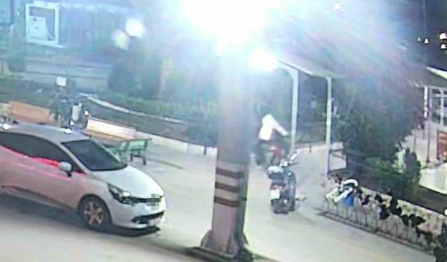 Adana’da Hastane Otoparkında Hırsızlık Şoku